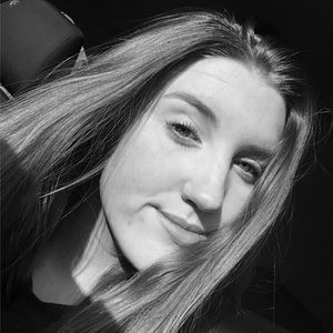 Meet your Posher, Nora